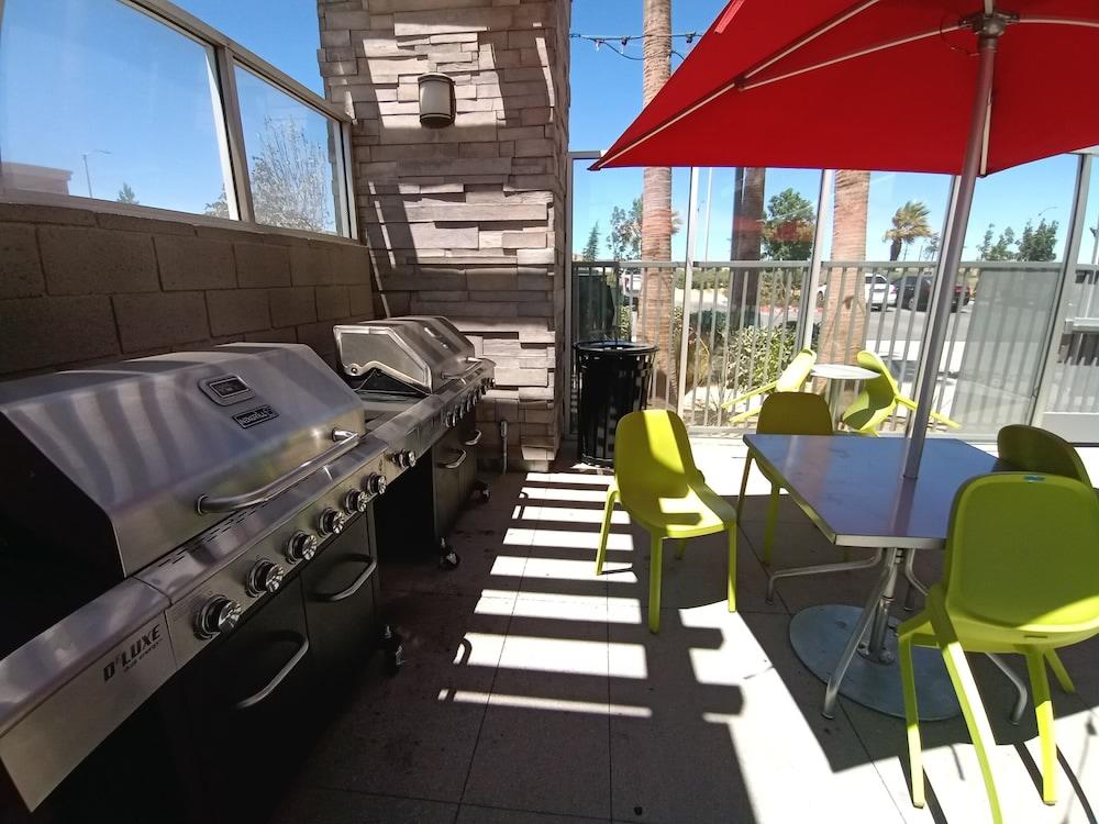 Home2 Suites By Hilton Palmdale Exteriör bild