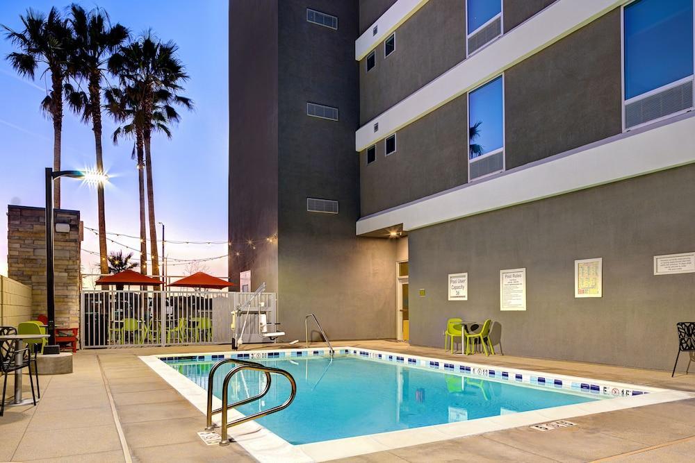 Home2 Suites By Hilton Palmdale Exteriör bild